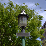 first-gas-street-lamp-in-america-baltimore-md-crop